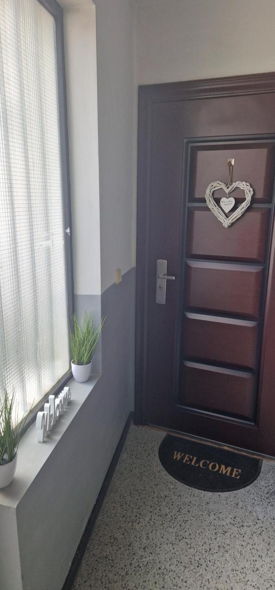 Black And White Apartment Karlovo Luaran gambar